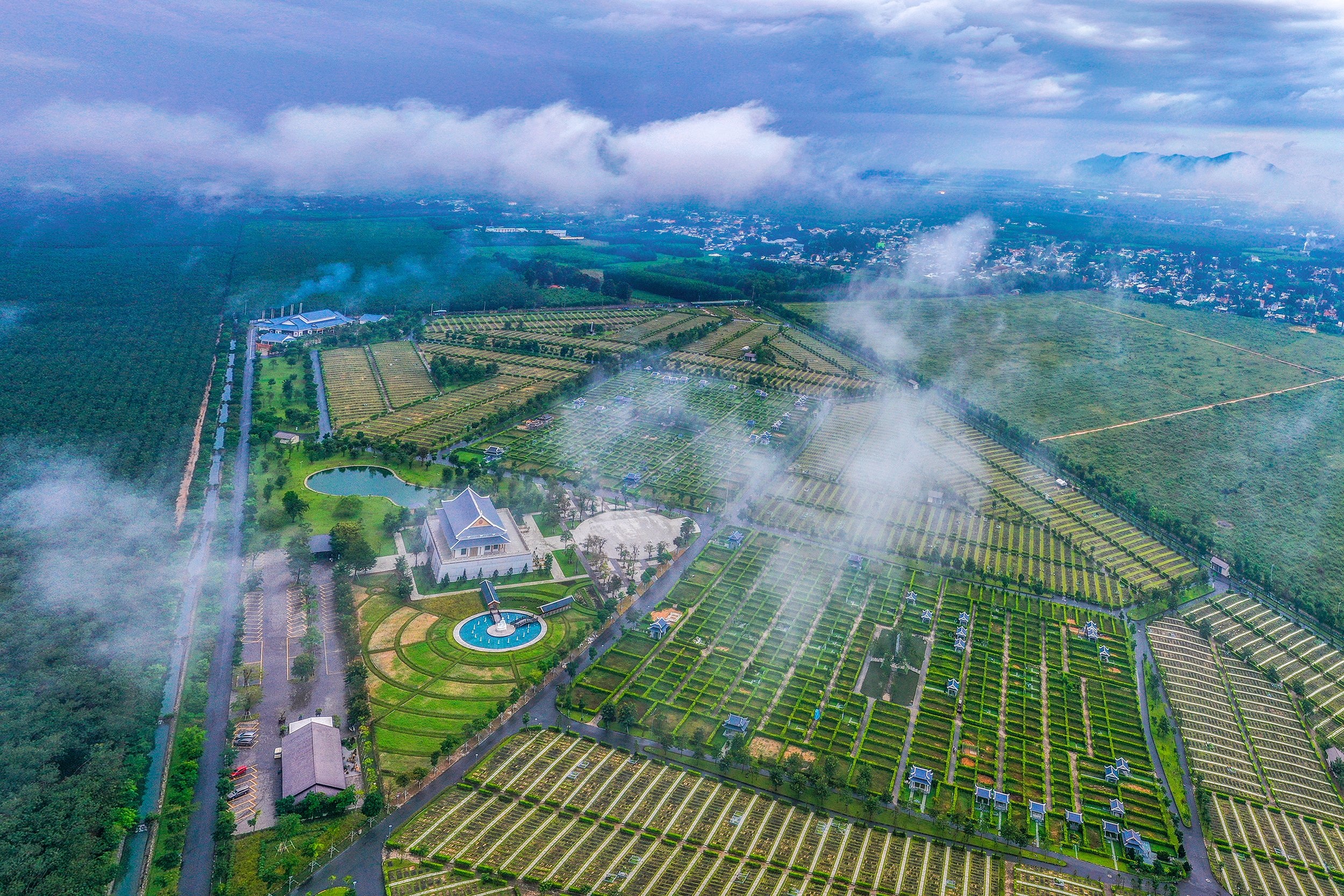 Hoa viên nghĩa trang ảnh 2 Hoa vien nghia trang anh 2