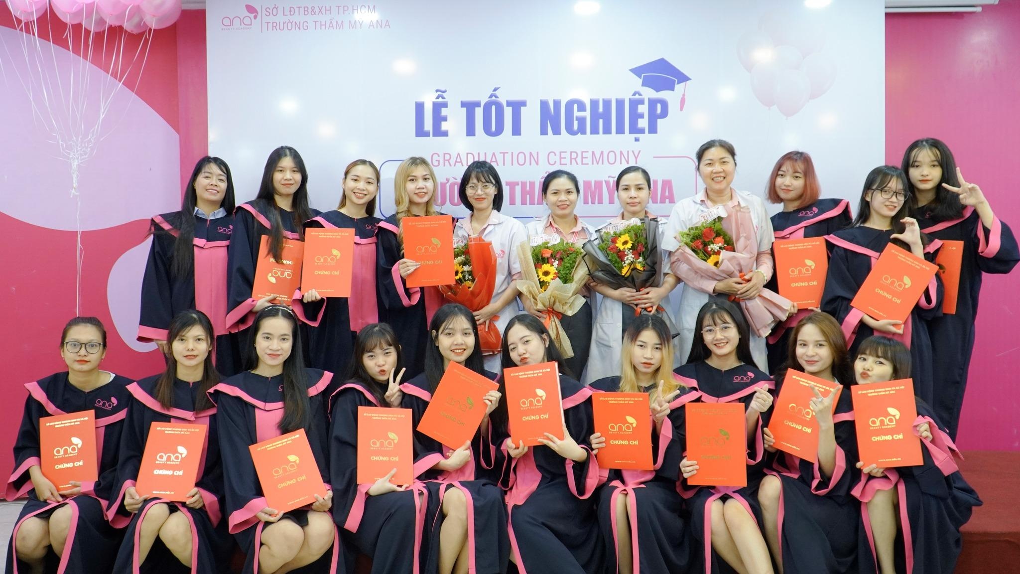 Truong tham my ANA,  dao tao tham my anh 3