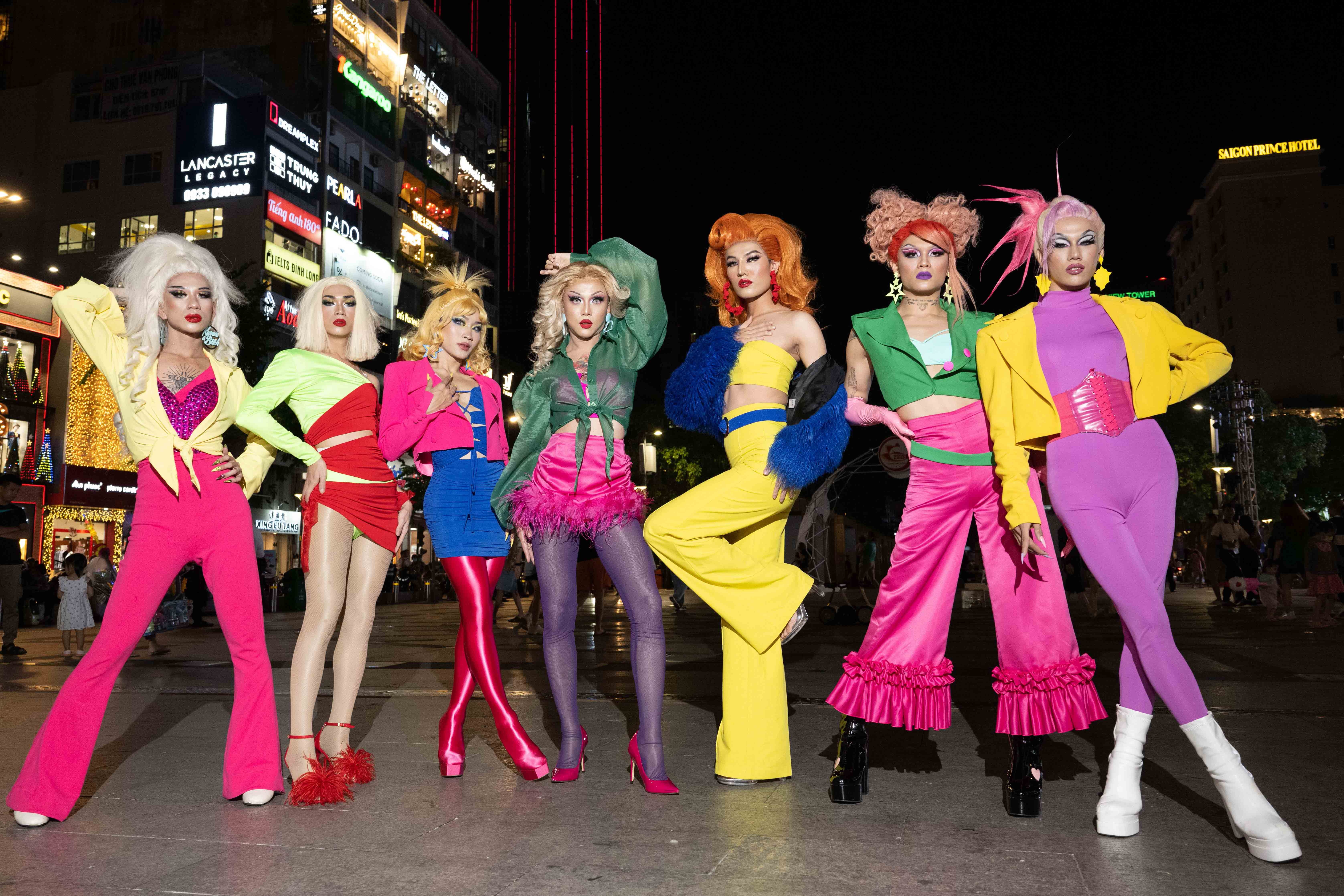 Len do ‘bung xoa’ cuoi nam voi loat item an tuong sale manh dip 12/12 hinh anh