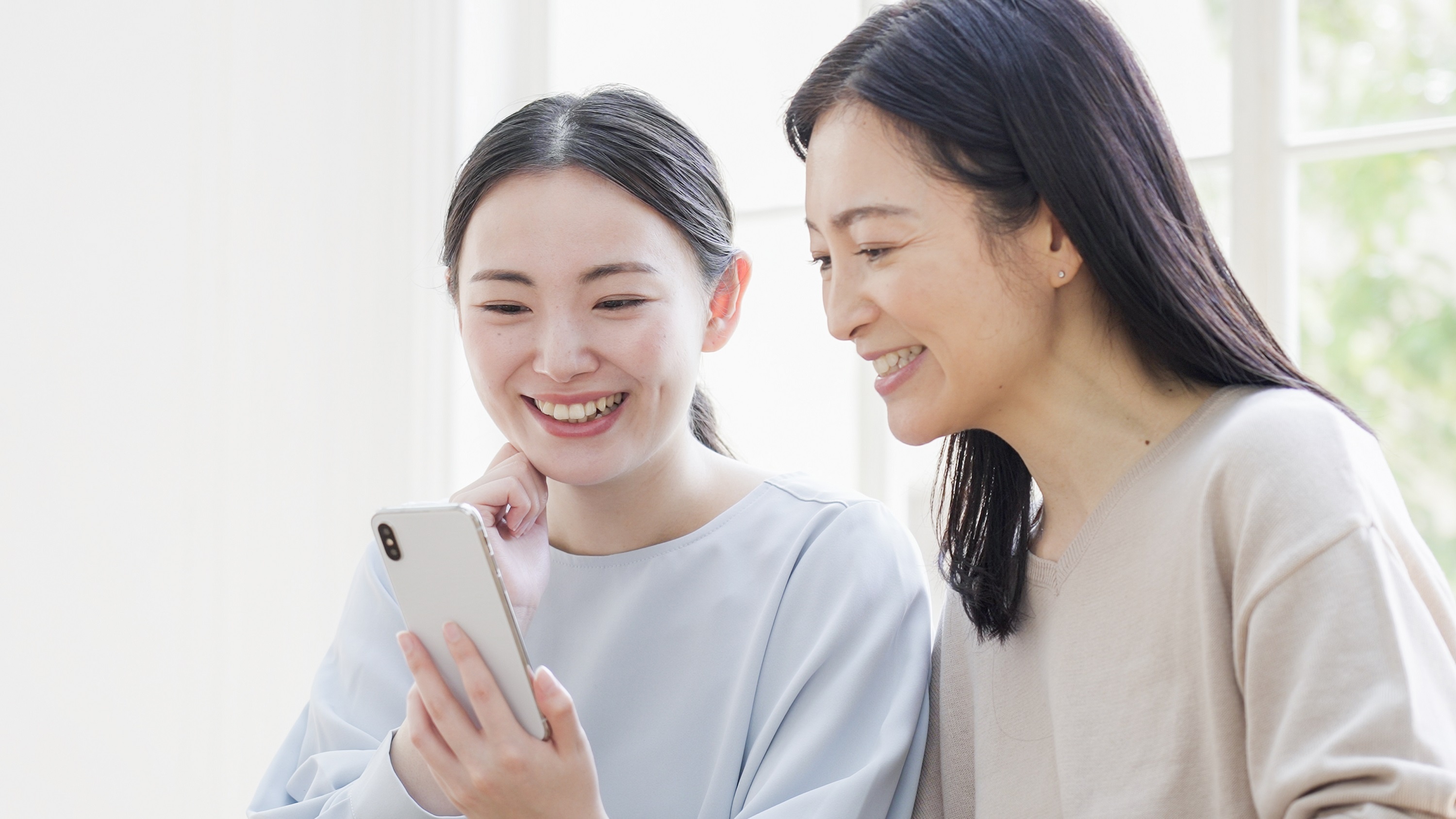 Khi ba me la ‘cao thu’ chot don online hinh anh