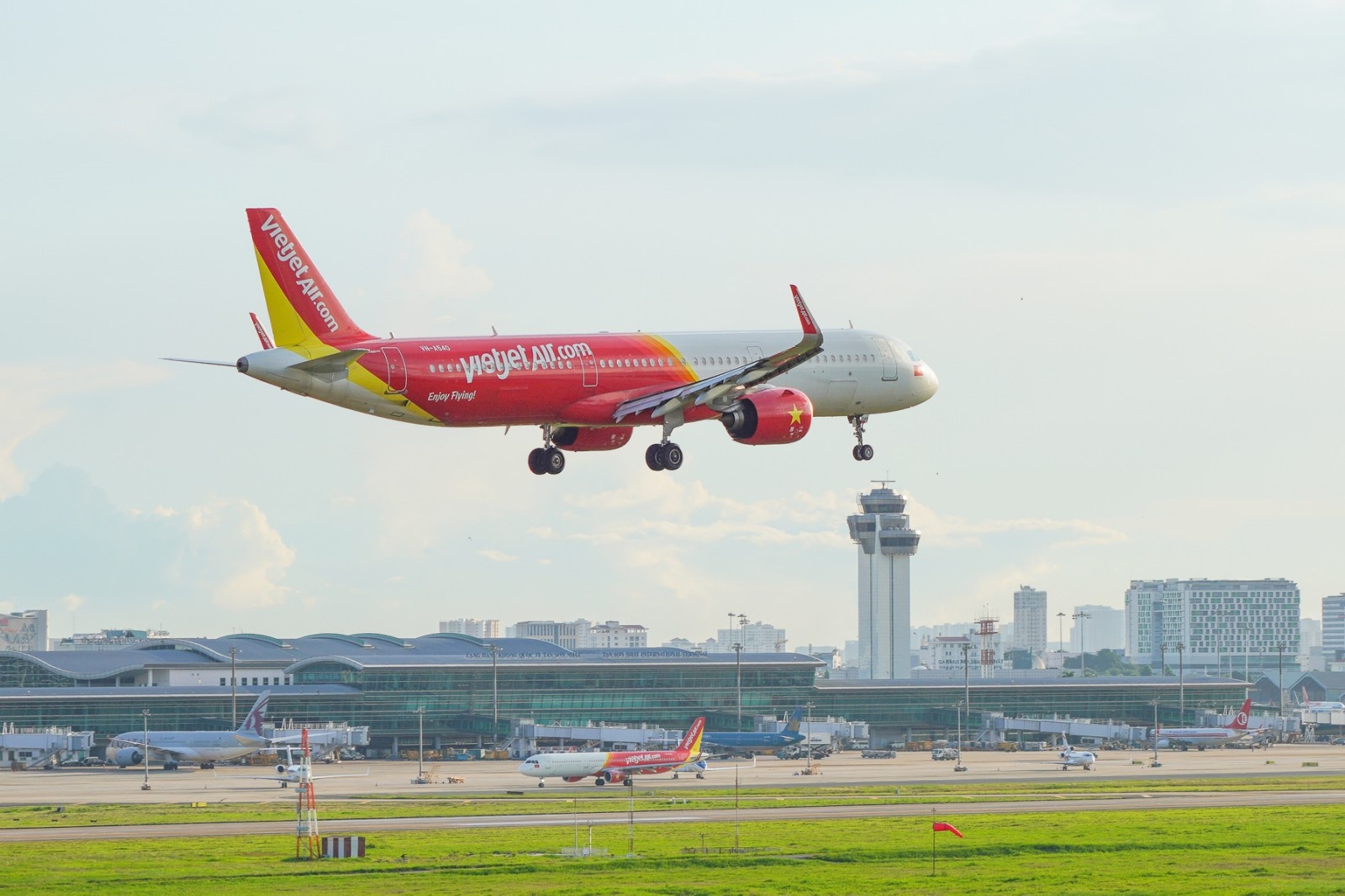 Vietjet,  hang khong gia re anh 1