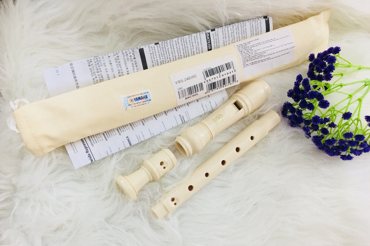 Lan dau choi Secret Santa, tang qua gi de hop so thich nguoi nhan? hinh anh