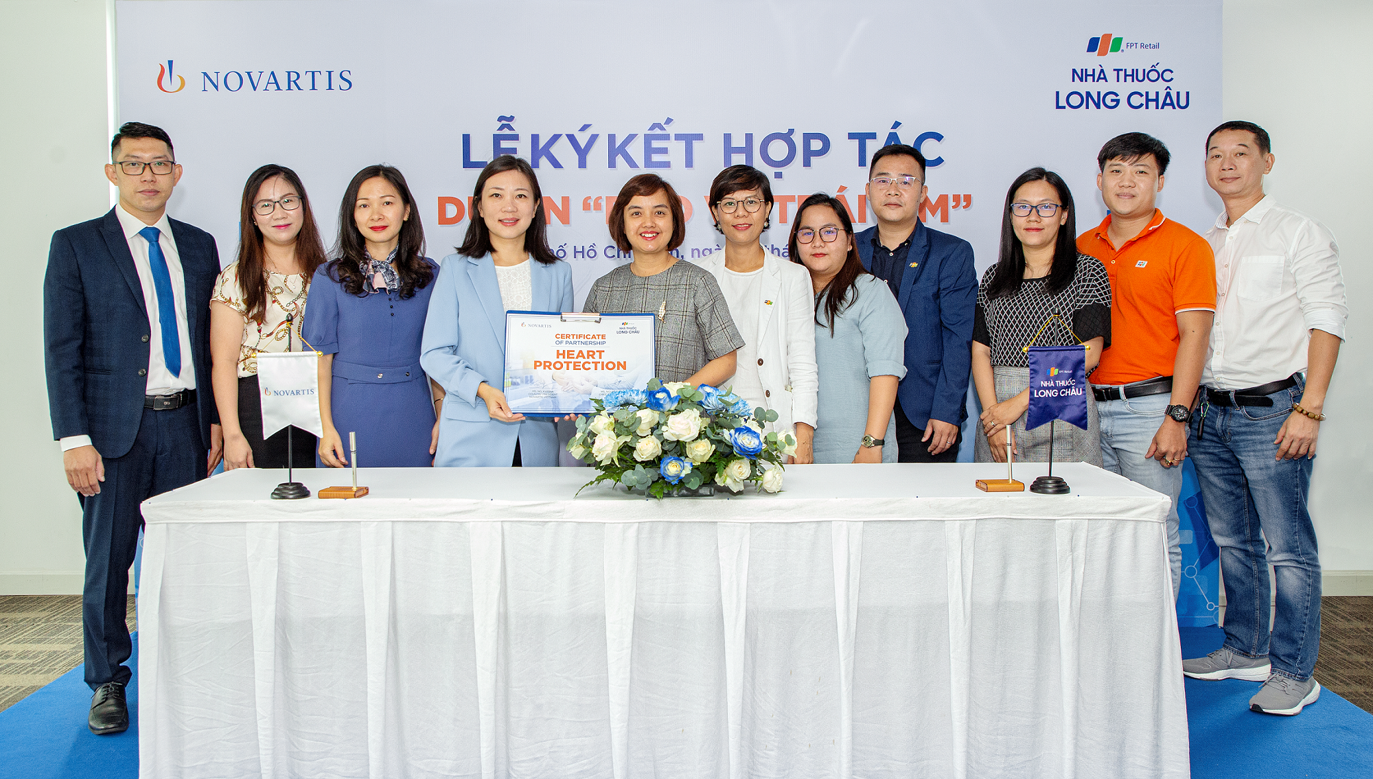 FPT Long Chau,  1.000 nha thuoc anh 6