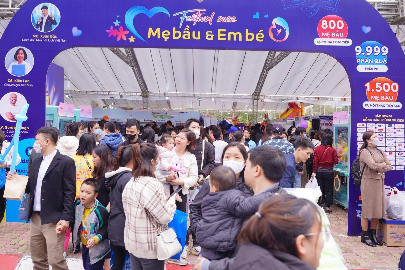 KidsPlaza tung mega sale hut hon 10.000 cha me toi mua sam hinh anh