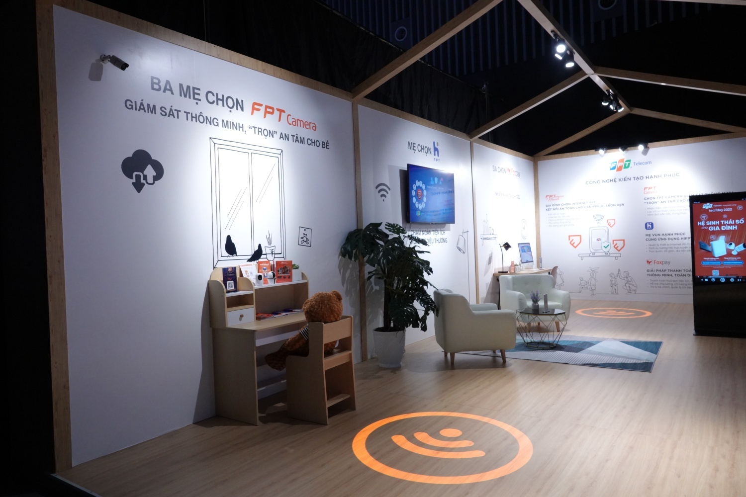 FPT Techday 2022,  FPT Telecom anh 5