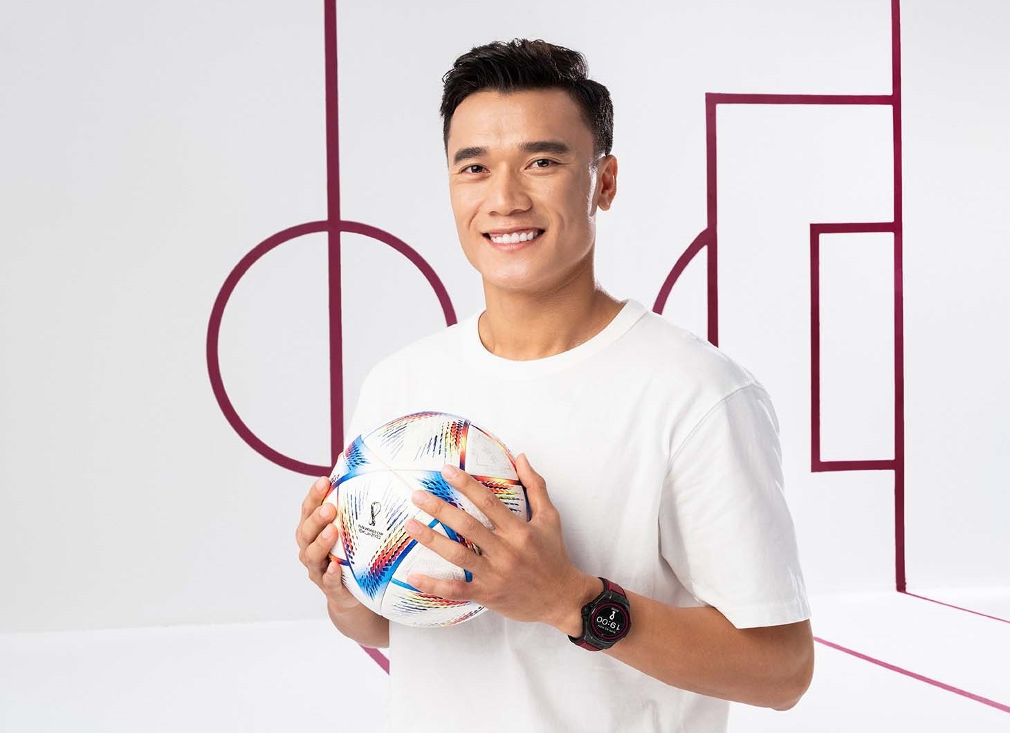 Bui Tien Dung dong hanh voi 'Hublot Loves Football' tai World Cup 2022 hinh anh
