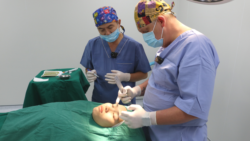 Căng da chỉ vàng ảnh 3 Cang da chi vang anh 3