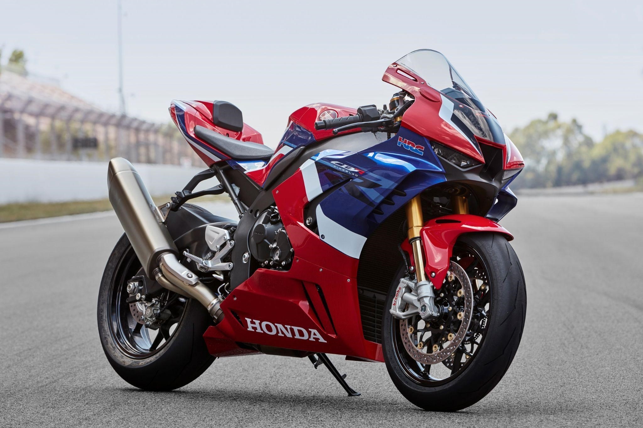 Bo suu tap xe Honda BigBike da dang dung tich 500-1.000 cc hinh anh
