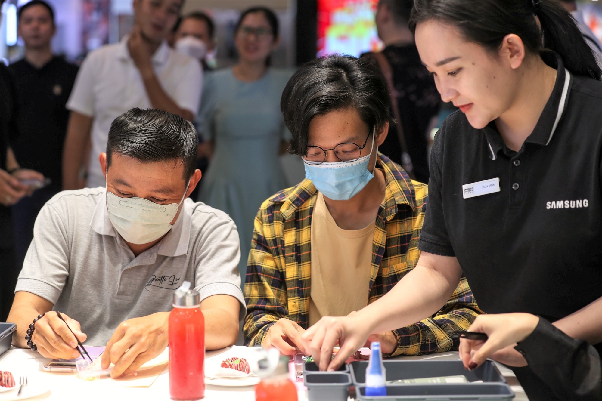 Linh hoat bien hoa anh 7