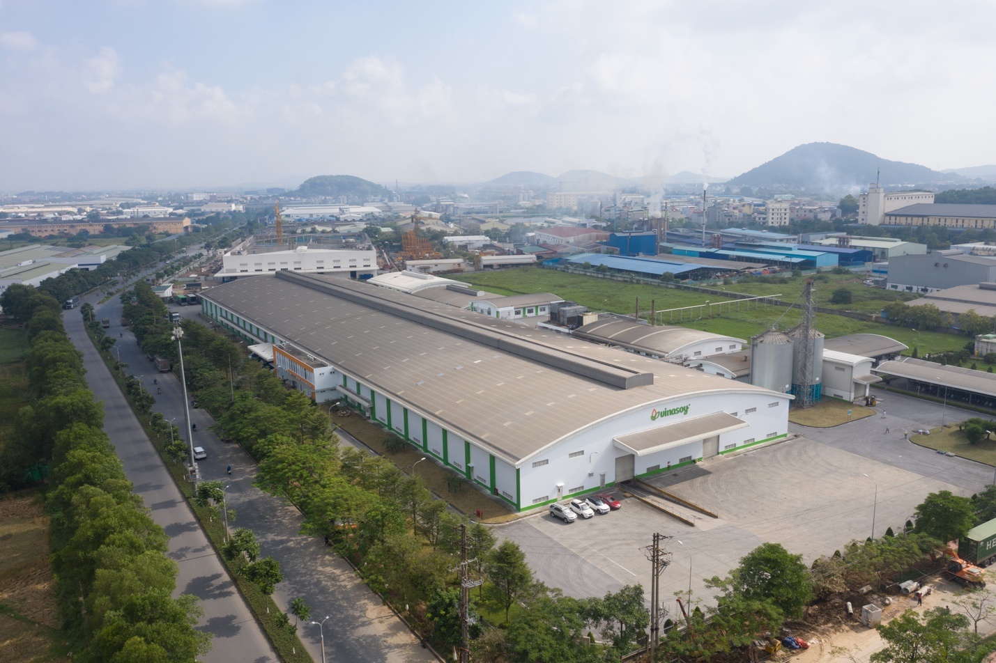 Thuong hieu sua dau nanh ky niem tuoi 25 voi hoa ca ‘Noi la nha’ hinh anh