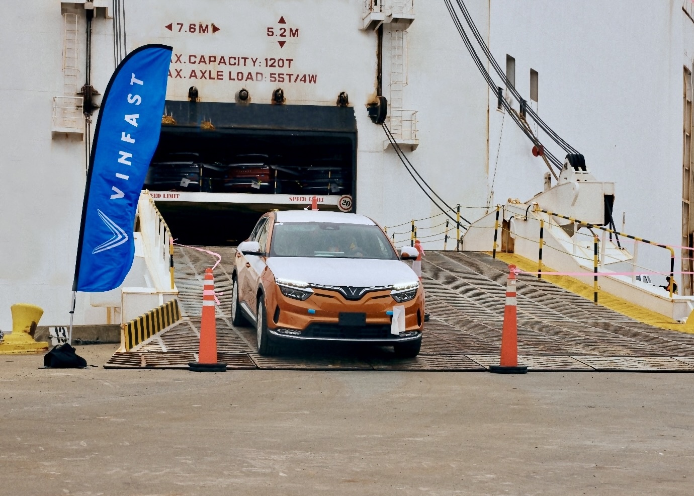 VinFast xuất khẩu xe ảnh 5 VinFast xuat khau xe anh 5