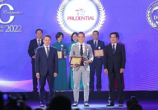 San pham cua Prudential nhan giai thuong tin dung nam 2022 hinh anh