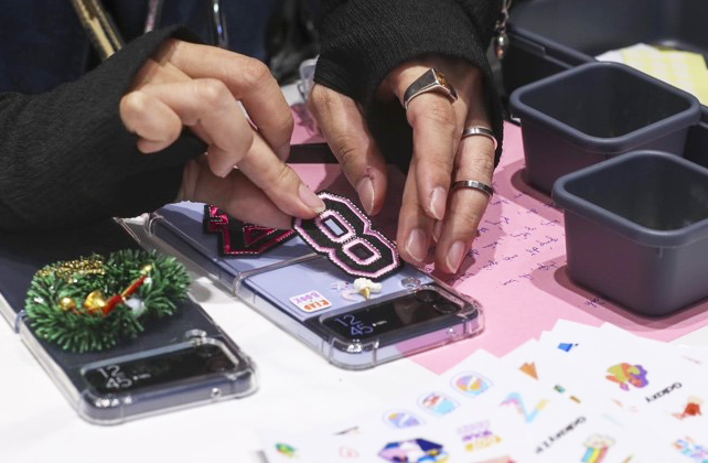 Galaxy Z Flip4 anh 6