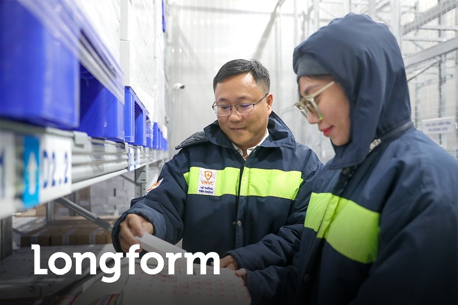 Giai ma ly do VNVC co du vaccine khi nhieu noi khan hiem hinh anh