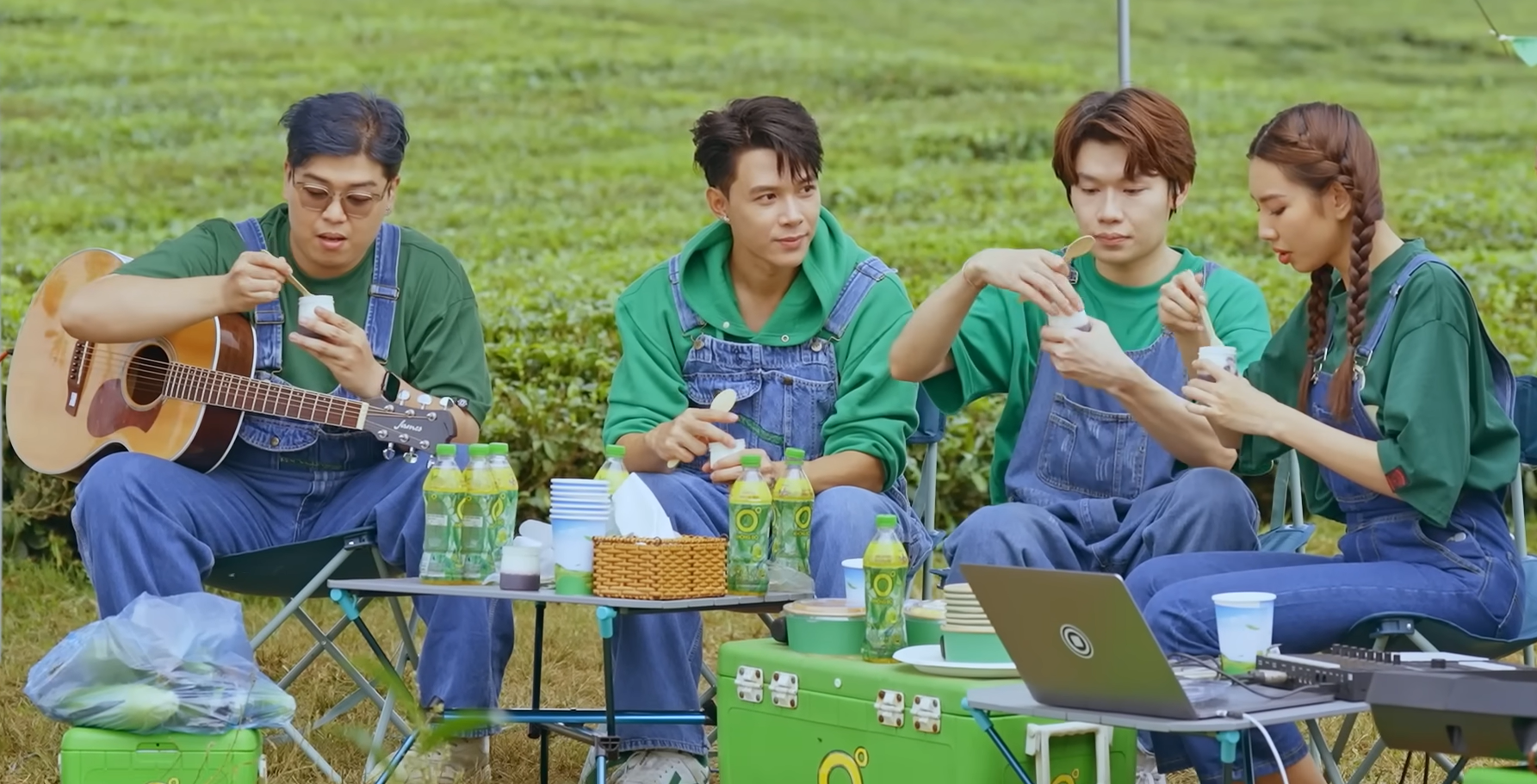 Chill & Cool,  Thuy Tien,  Anh Tu anh 5