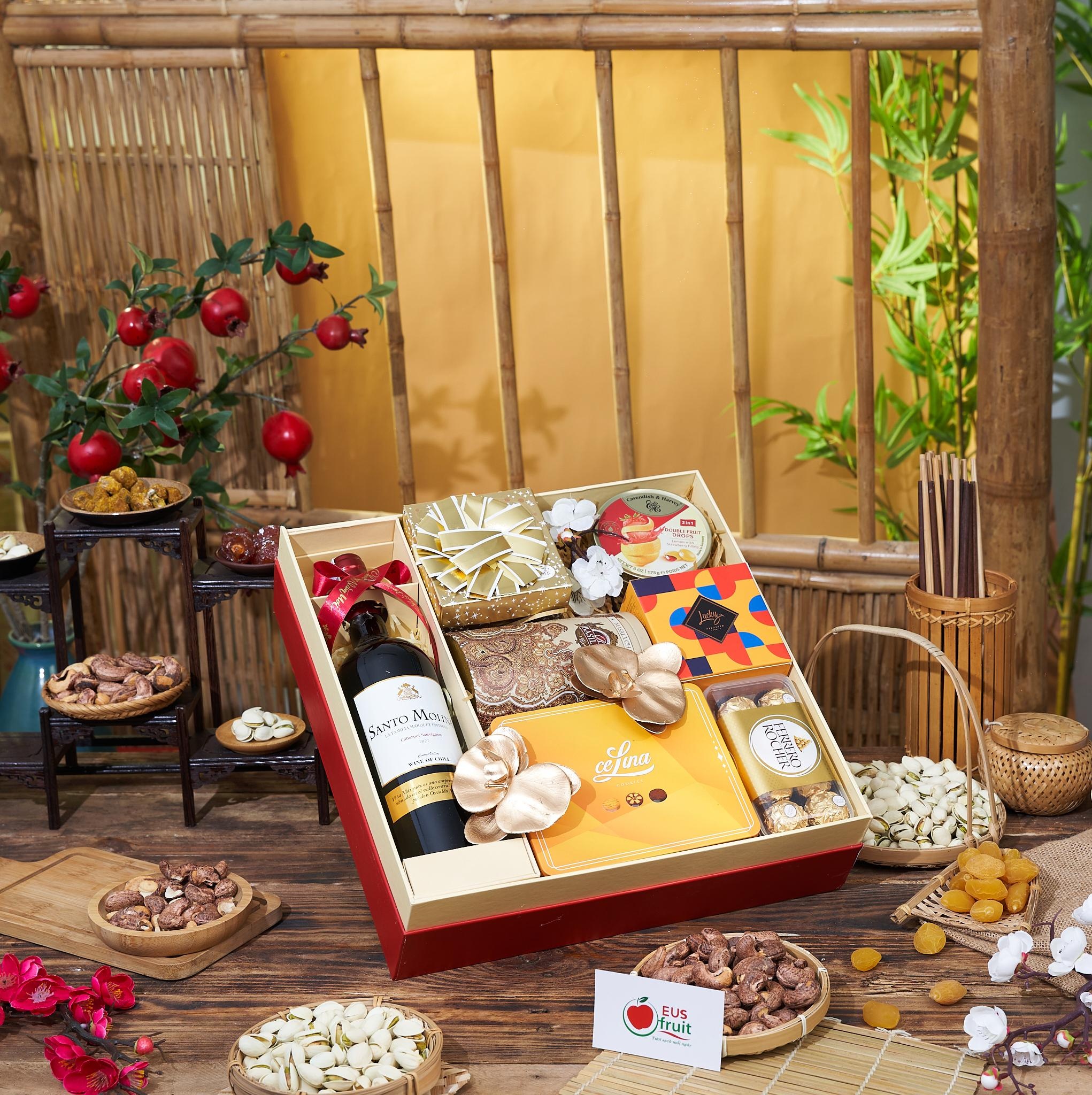 nam moi,  tang qua anh 3