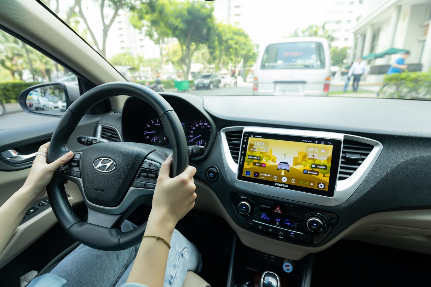 tro ly ao,  tro ly oto anh 12