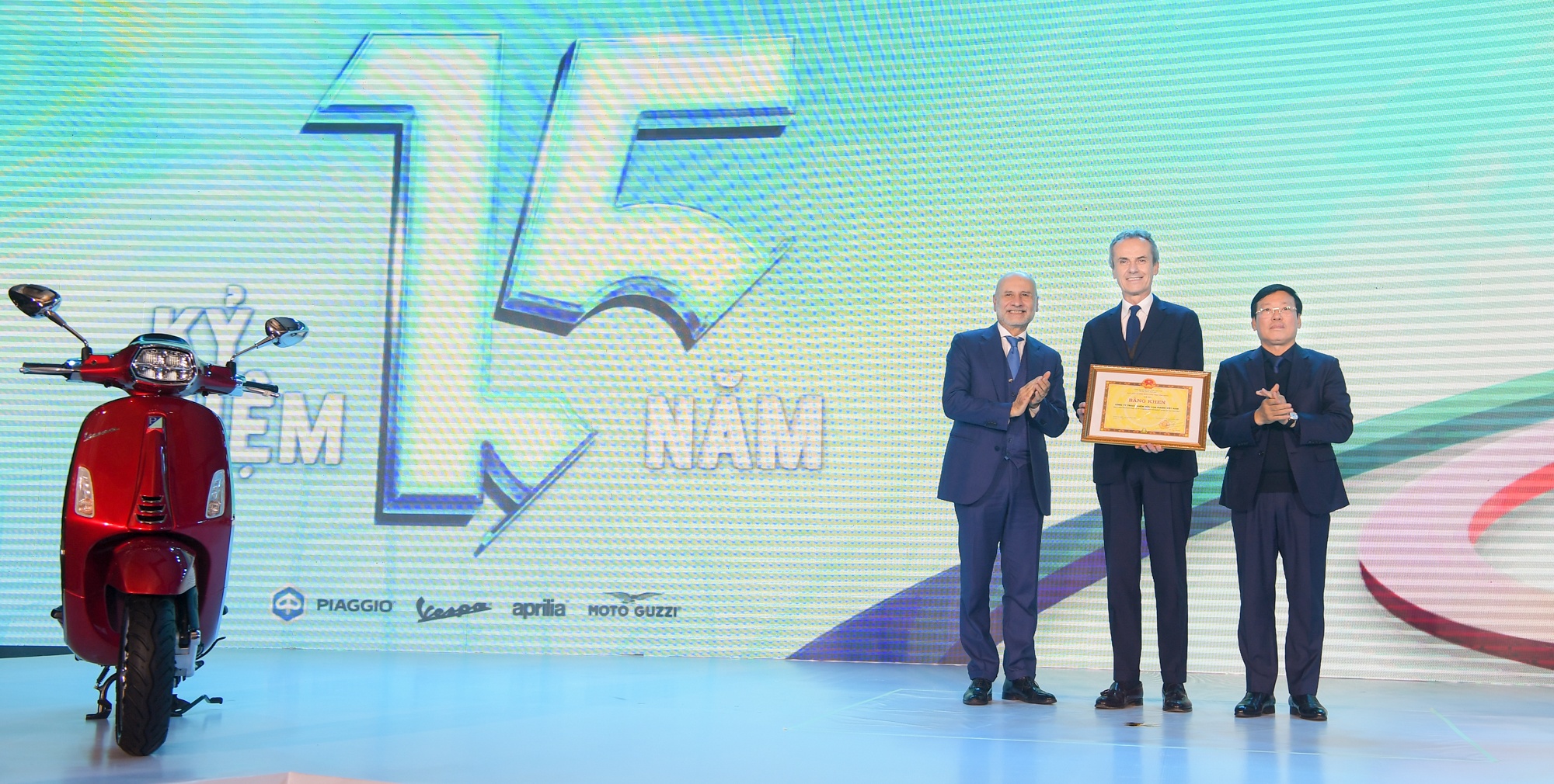 Vespa,  Piaggio Viet Nam anh 5