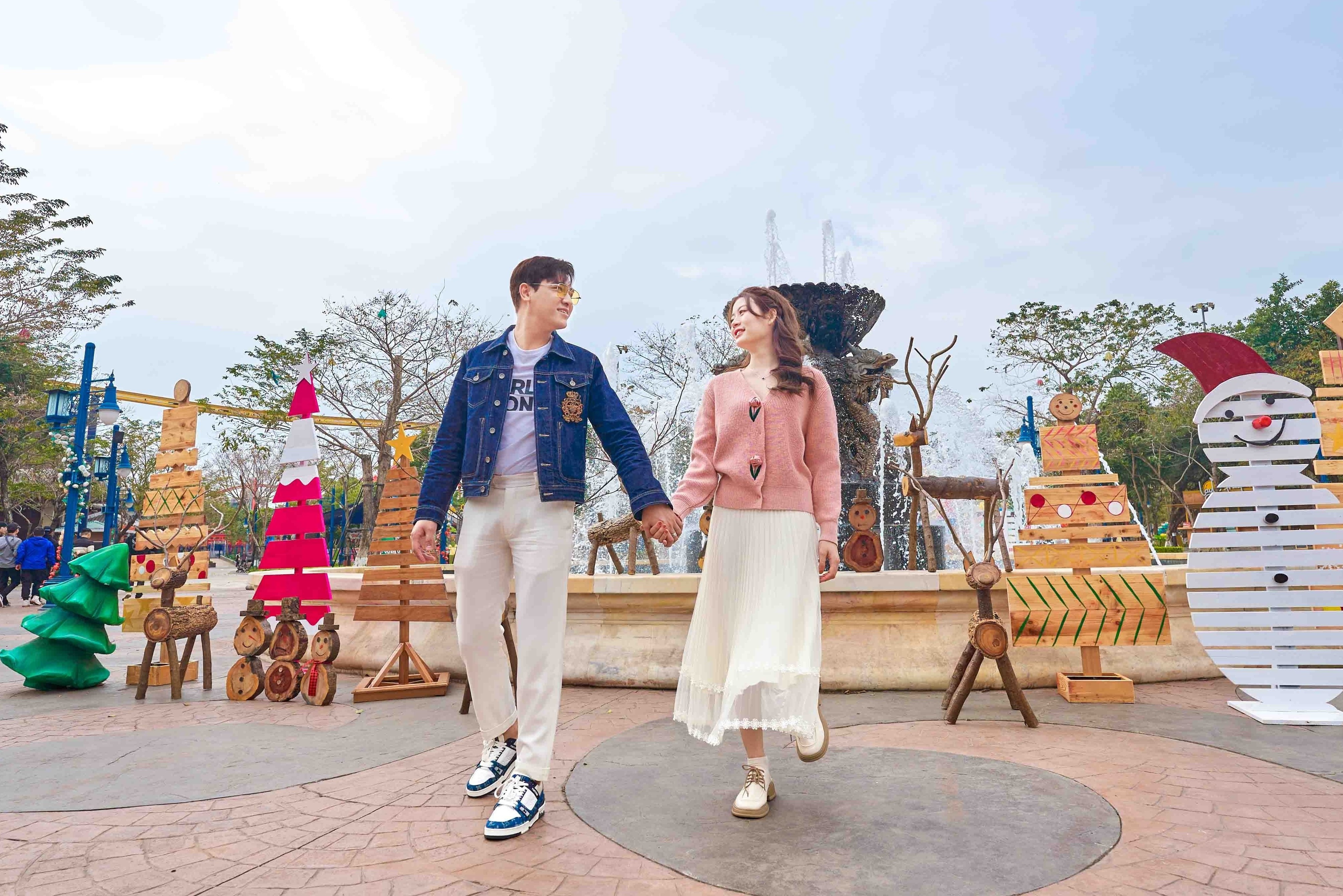 Don Giang sinh am ap tai Sun World Ha Long hinh anh