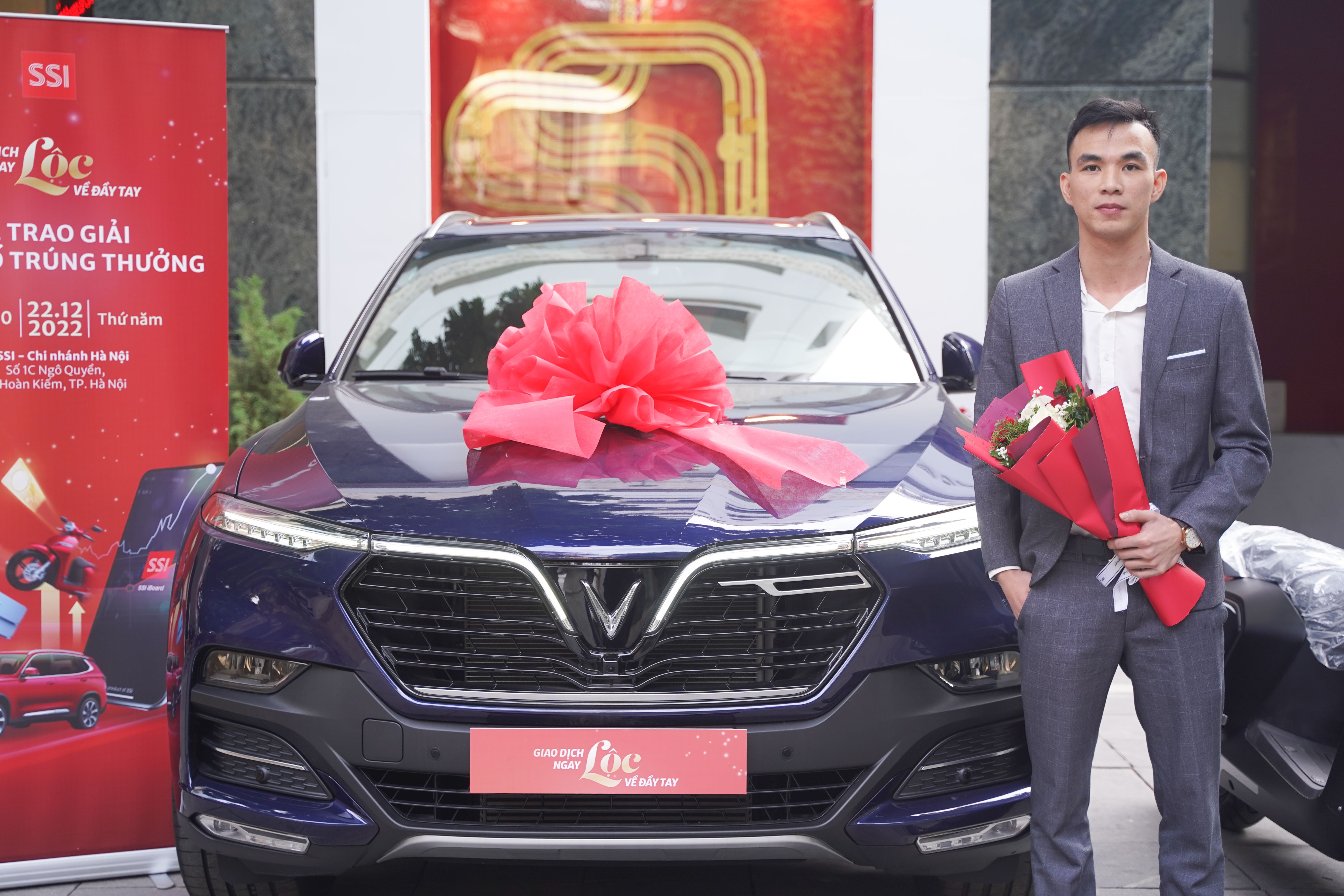 Nha dau tu trung oto va nhieu qua tang gia tri khi giao dich tai SSI hinh anh