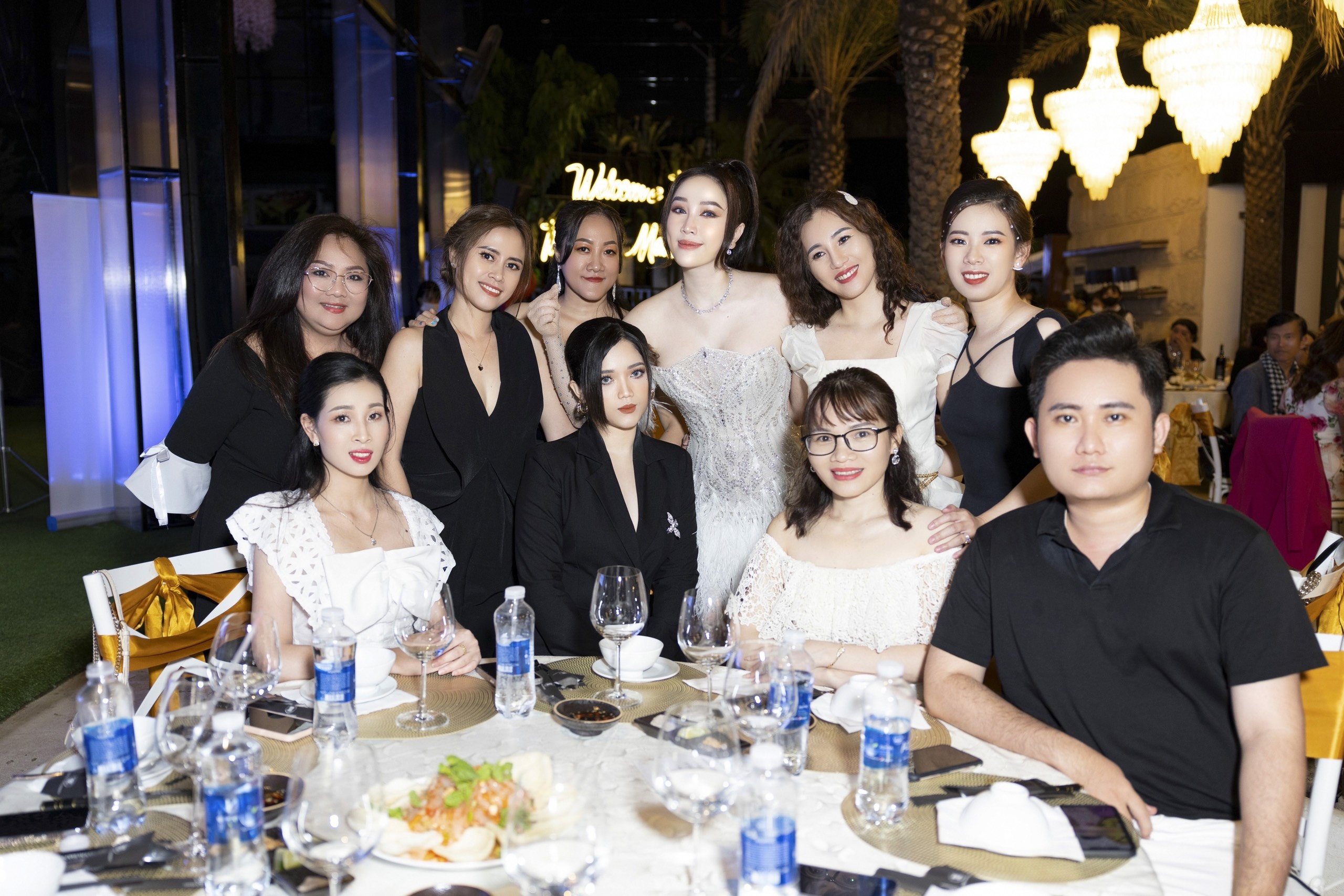 Bao Thy,  cham soc da anh 4