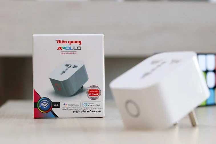 Tang tien nghi, an toan cho mua Tet voi o cam thong minh Dien Quang hinh anh