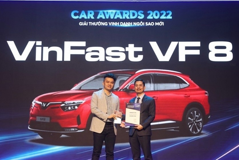 VinFast VF 8 duoc vinh danh tai giai thuong Car Awards 2022 hinh anh