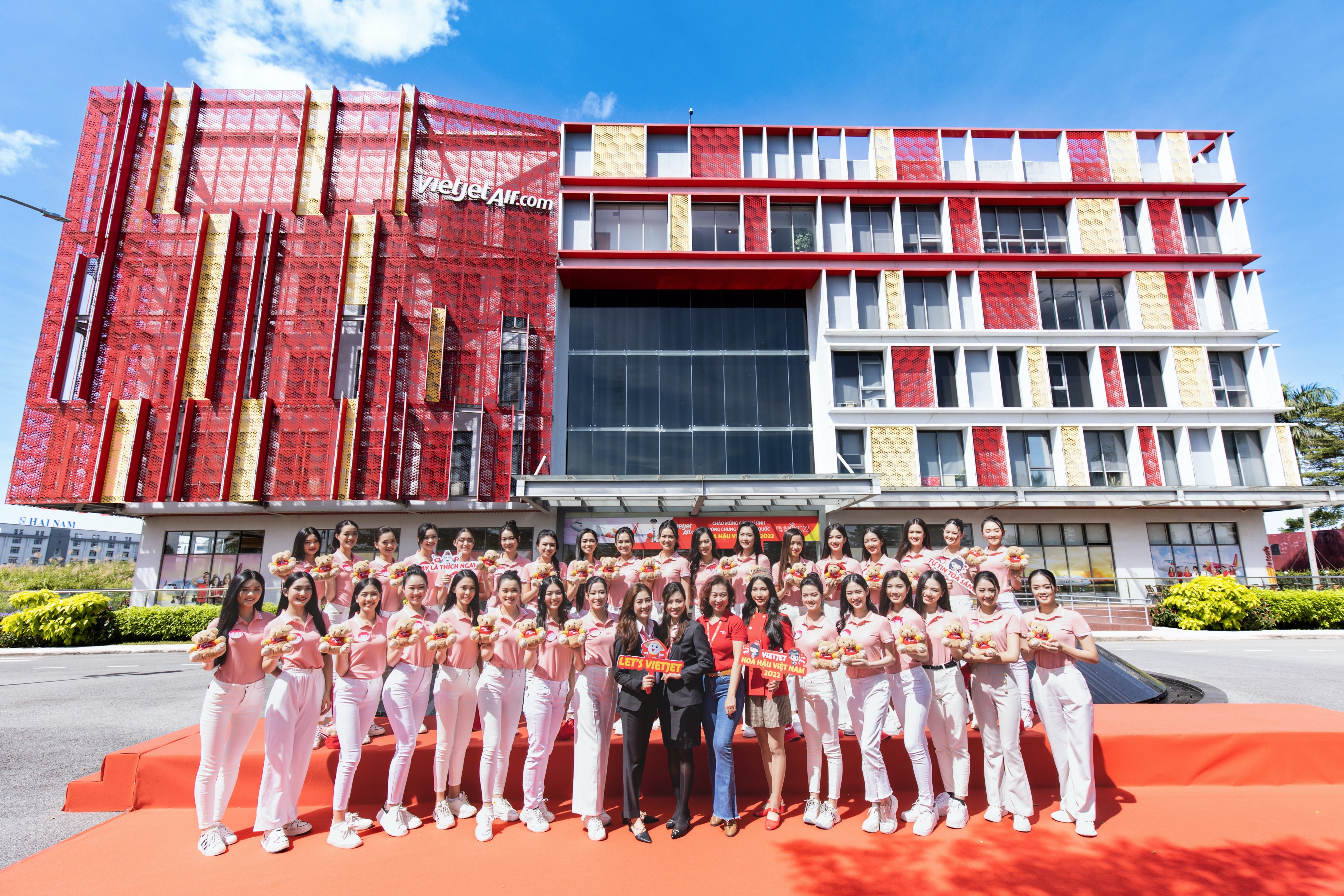 VJAA,  Hoa hau Viet Nam anh 12