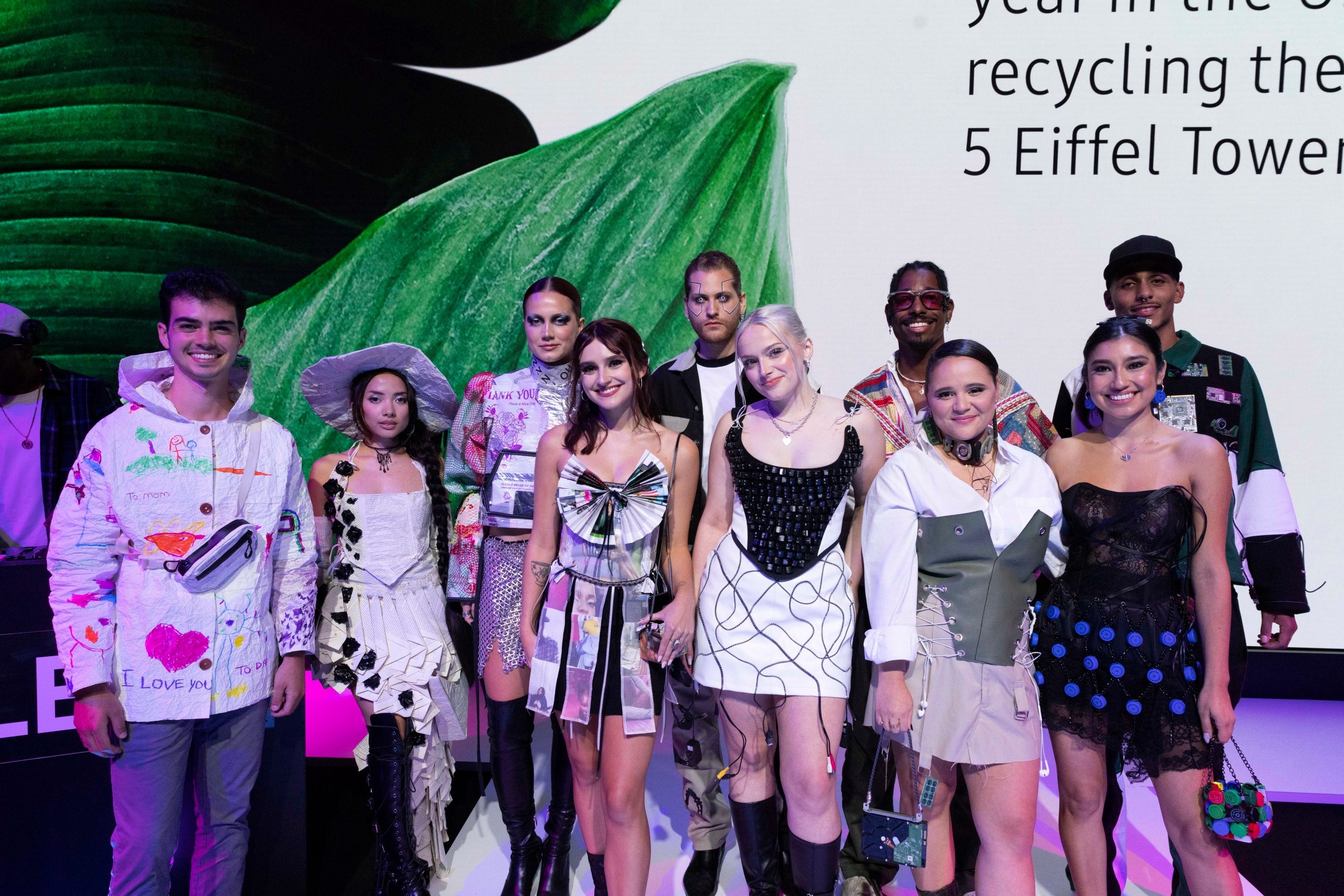 Cong ty dien tu Samsung dat giai thuong kinh doanh ben vung SEAL 2022 hinh anh