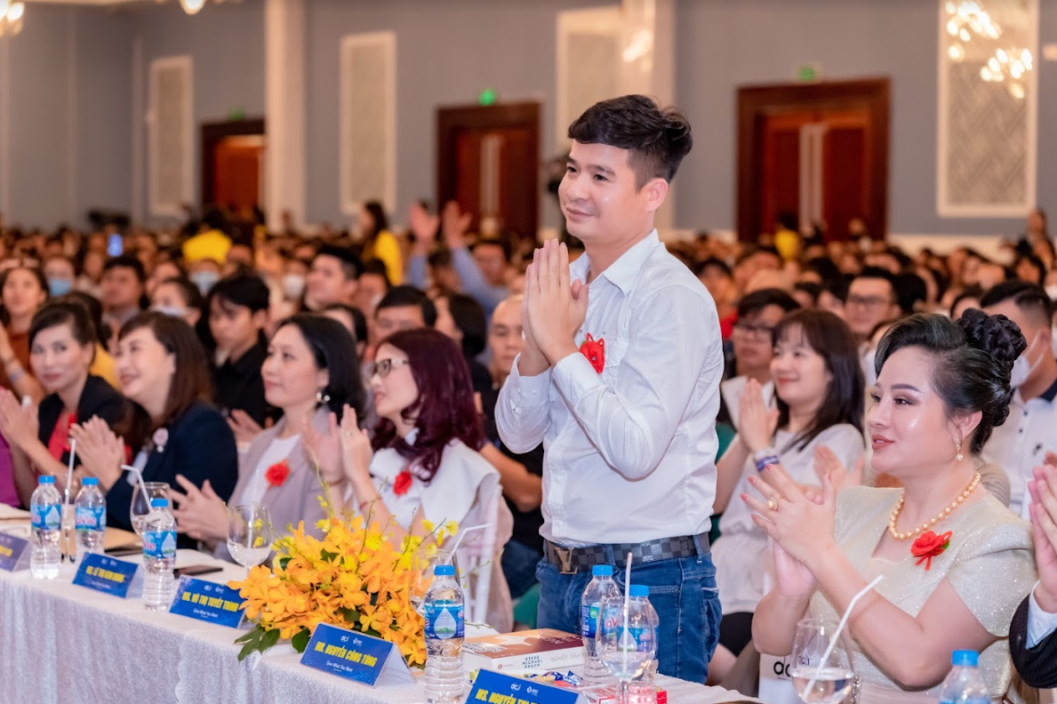 ghe massage KLC anh 2