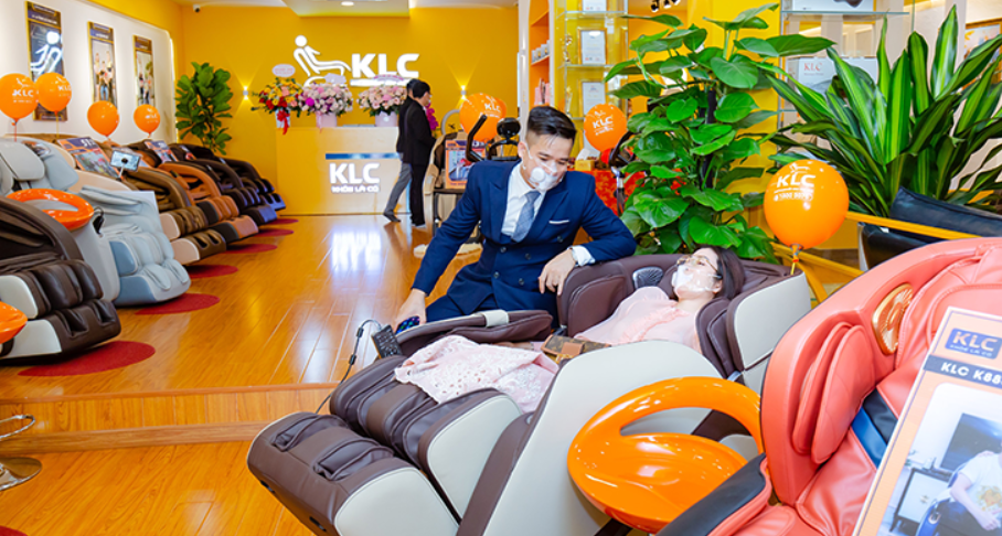 ghe massage KLC anh 3