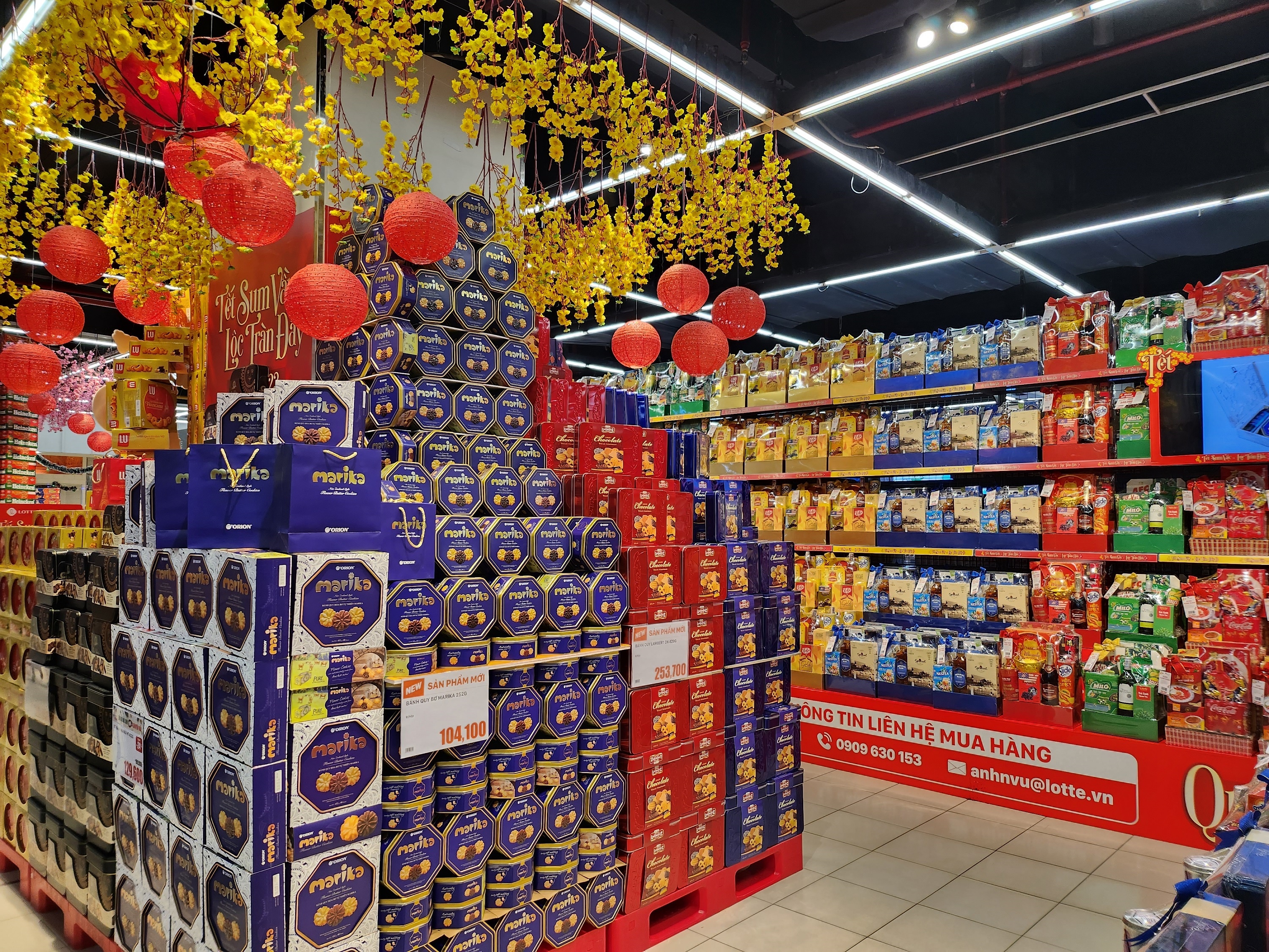 Lotte Mart Viet Nam,  qua Tet anh 3