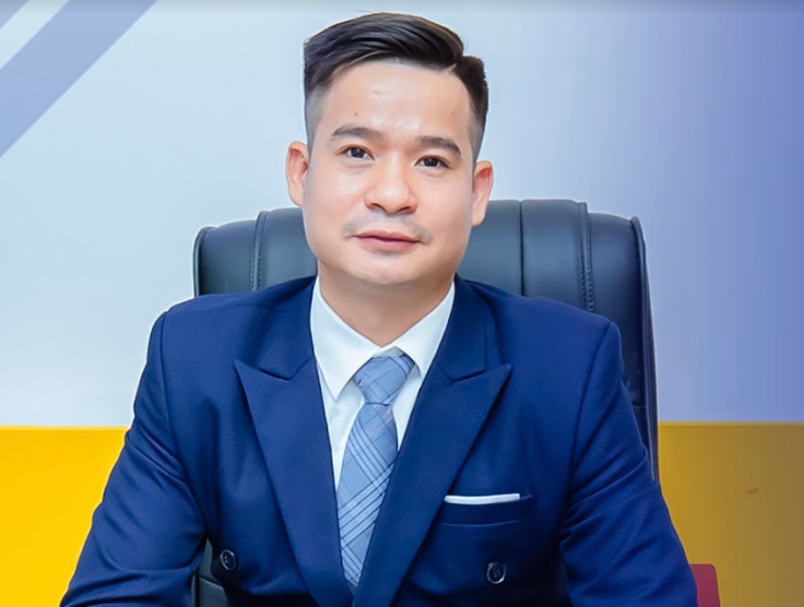 Founder KLC va giac mo ve ghe massage tri lieu cho nguoi Viet hinh anh