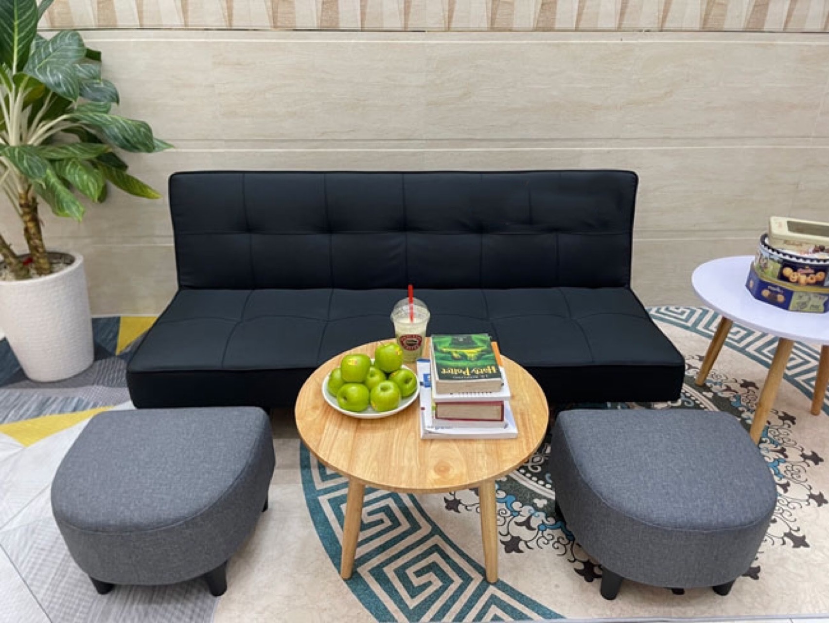 Shopee,  sale hang hieu anh 2