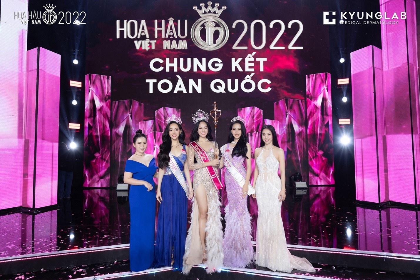 KyungLab,  Hoa hau Viet Nam anh 2