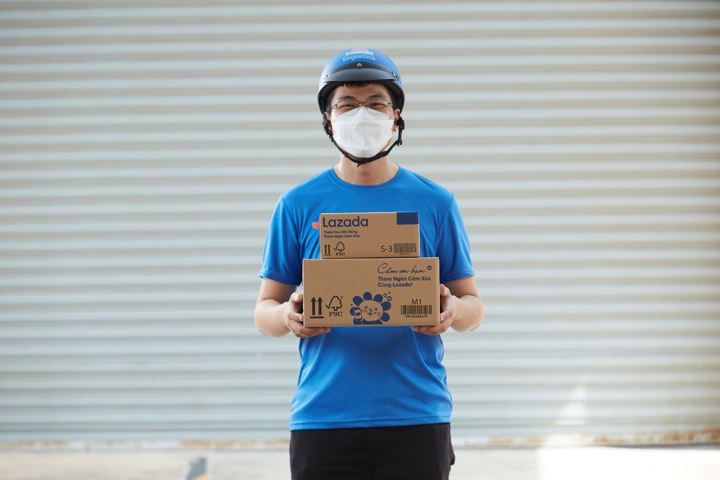 Loi diem de Lazada Logistics lan san thi truong giao nhan da kenh hinh anh