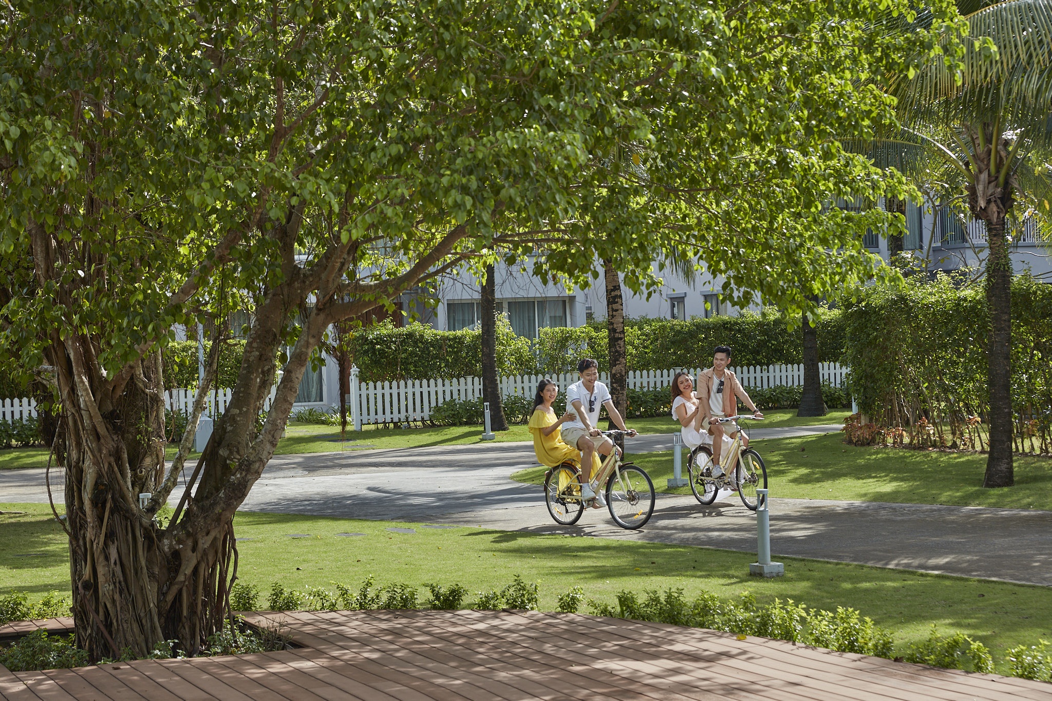 Best Western Premier Sonasea Villas anh 3