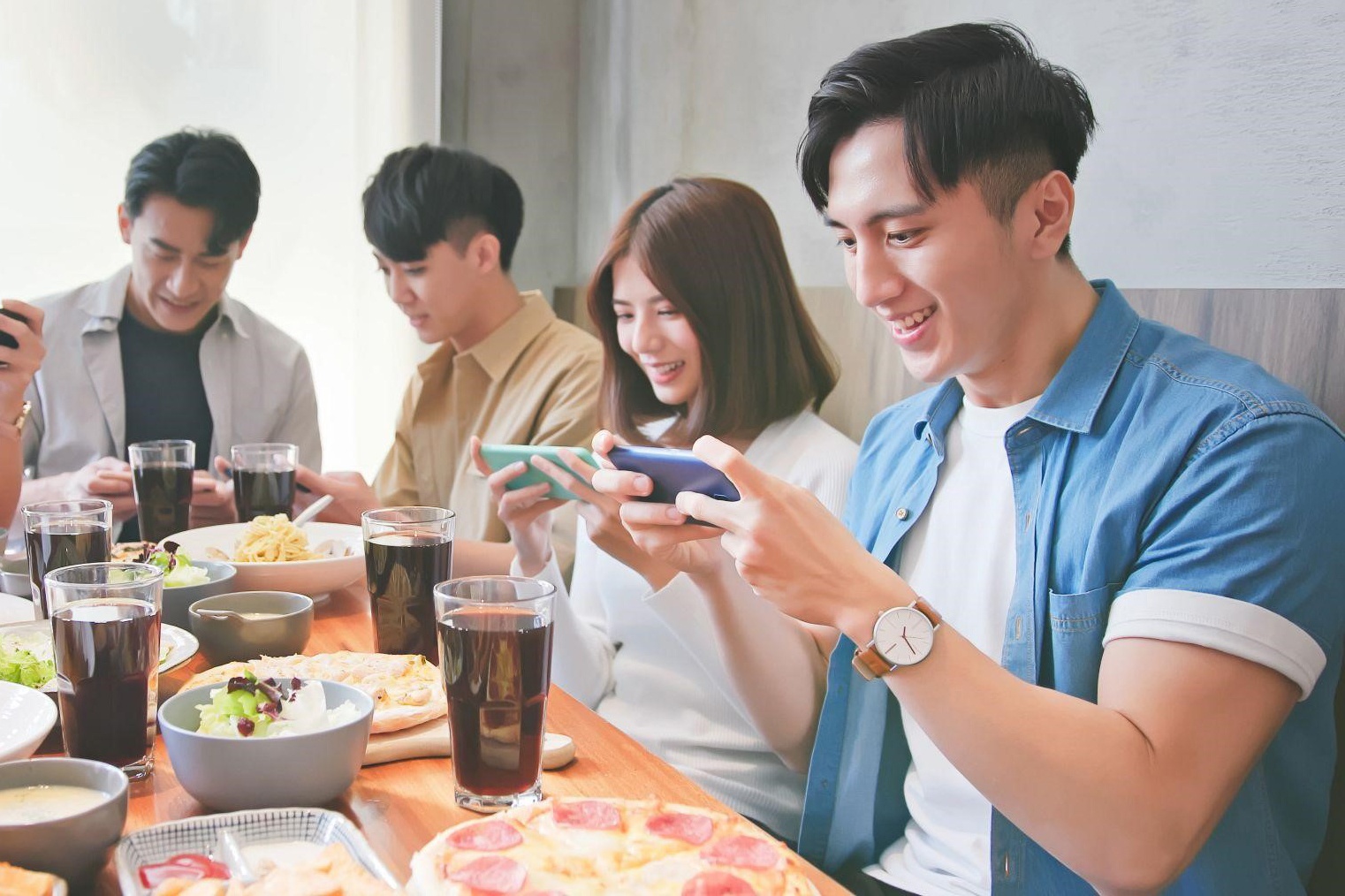 Nhung 'vat pham' khong the thieu cua game thu hinh anh