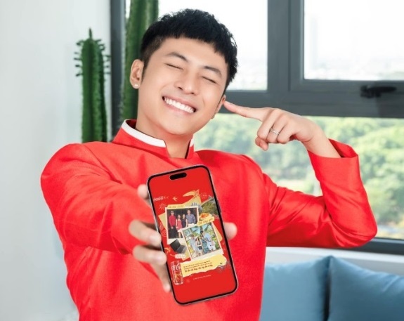 Giai ma trend 'thiep Tet vuot thoi gian' dang chiem song mang xa hoi hinh anh