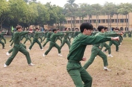 Hoc vien Nong nghiep Viet Nam doi moi mon Giao duc Quoc phong hinh anh