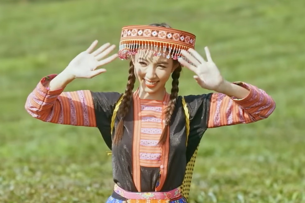 Thuy Tien, Anh Tu cung doi dieu nhan nhu tuoi 20 hinh anh