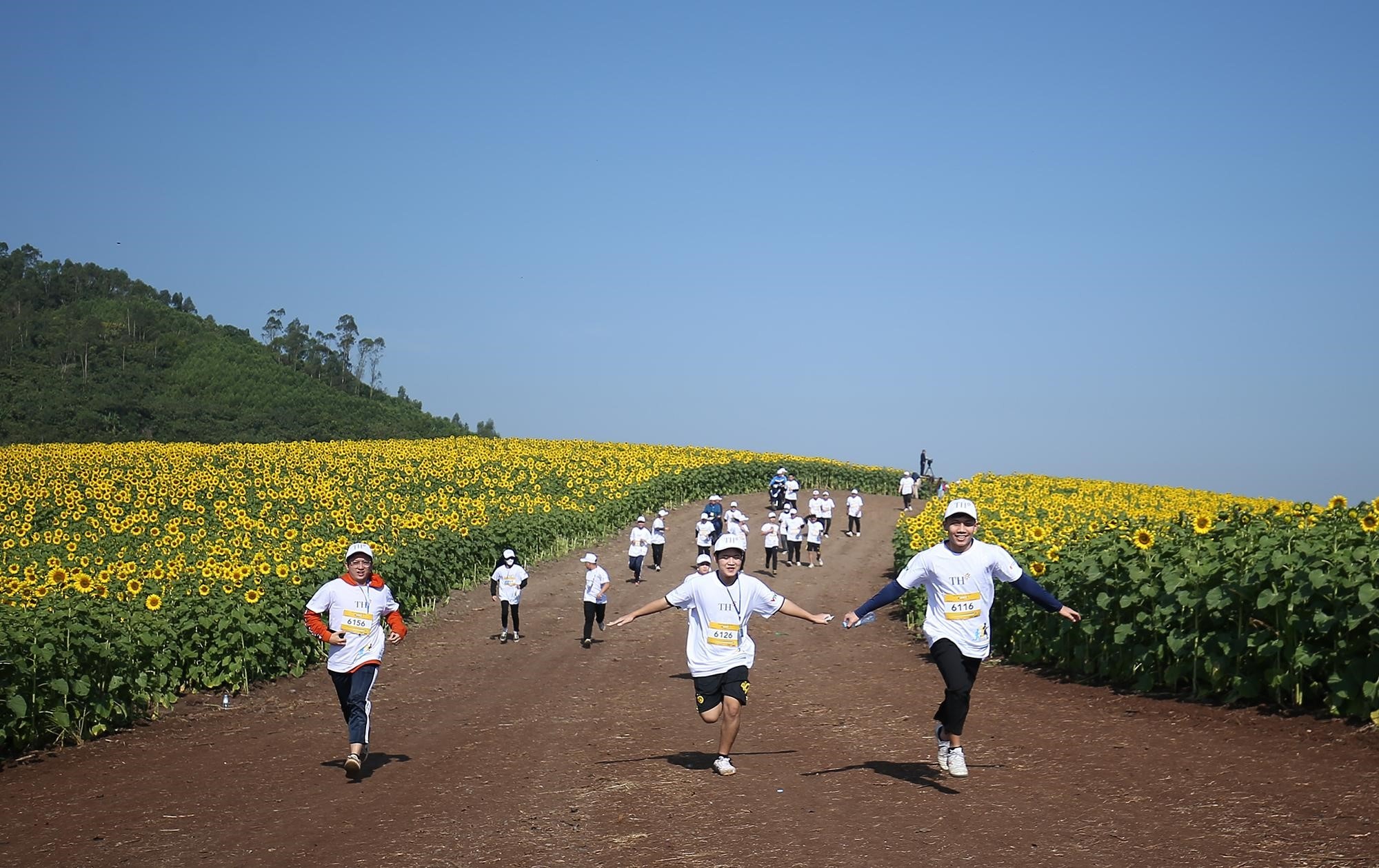 S-race 2022,  giai chay anh 1