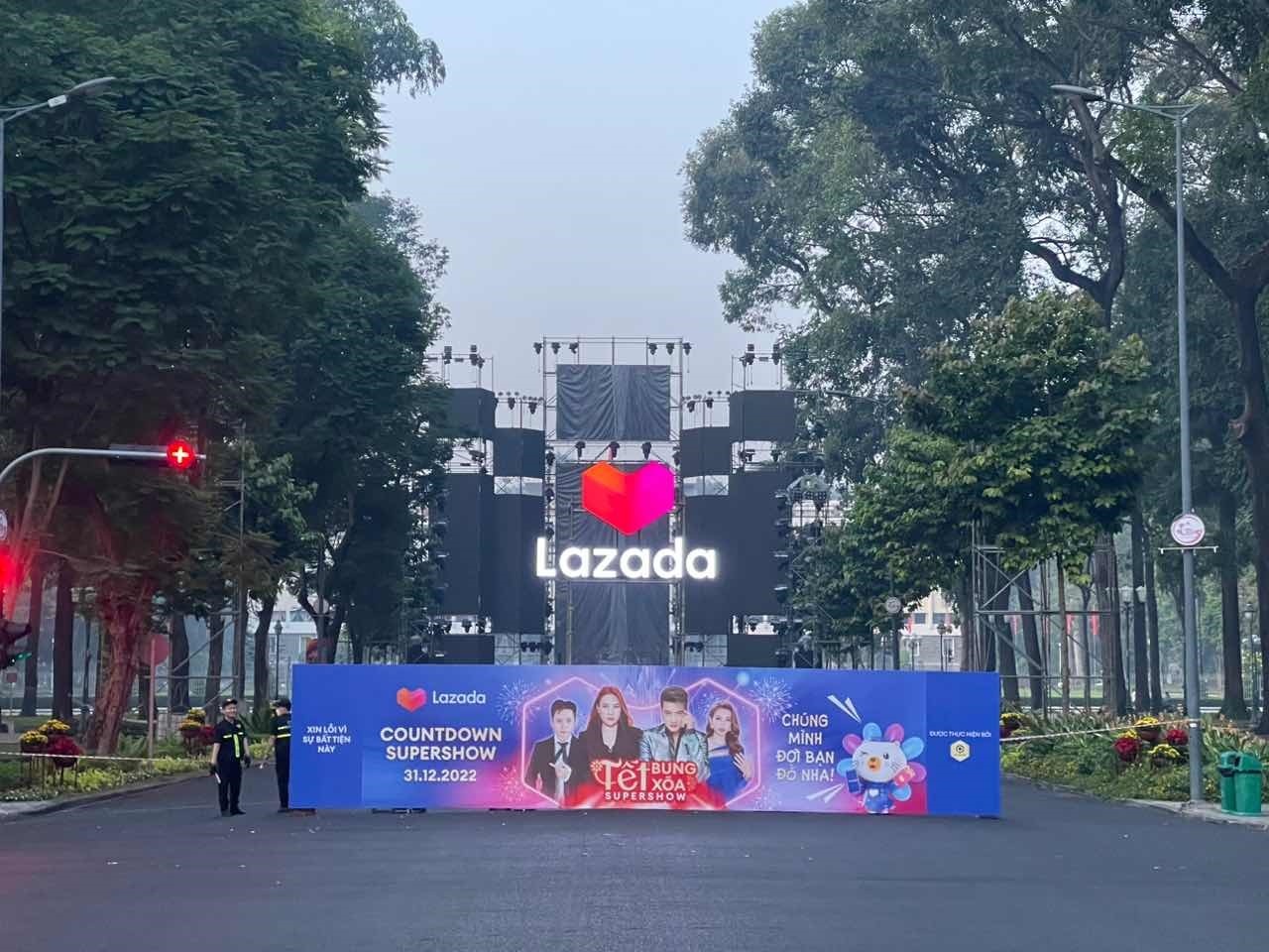 Lazada Countdown Supershow anh 3