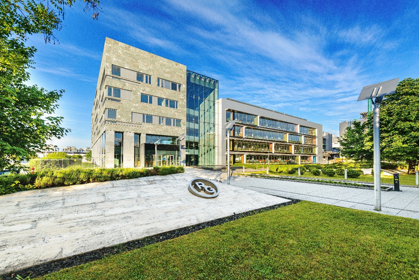 Gedeon Richter Viet Nam,  cong ty Hungary anh 2