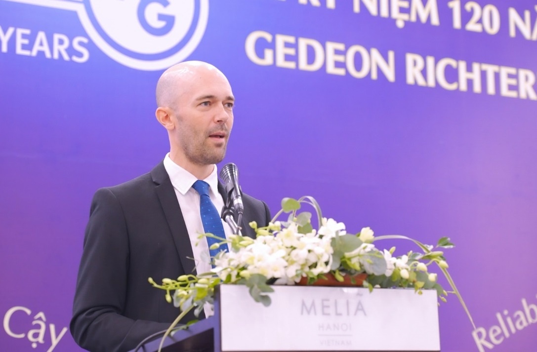 Cong ty duoc Gedeon Richter ky niem 120 nam thanh lap hinh anh