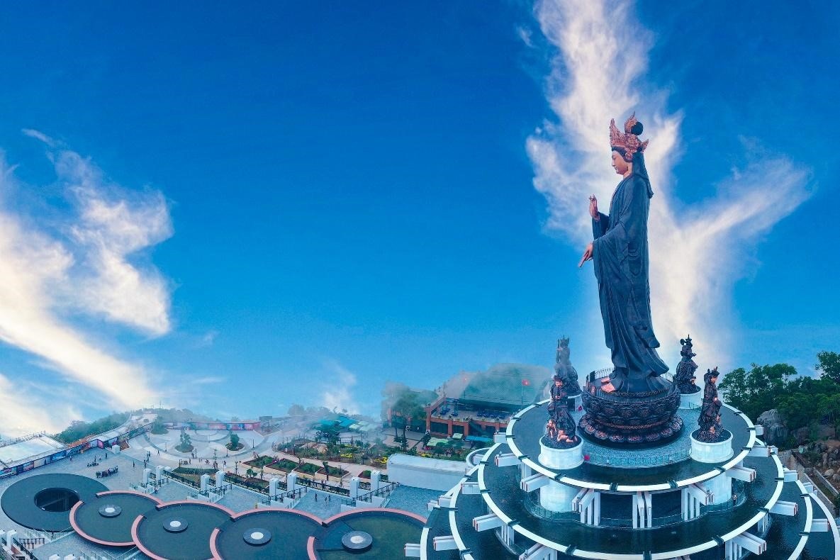 Du lich Tet Duong lich anh 15