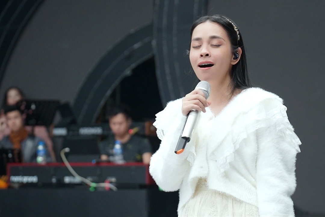 Tung Duong,  Ngoc Mai anh 3