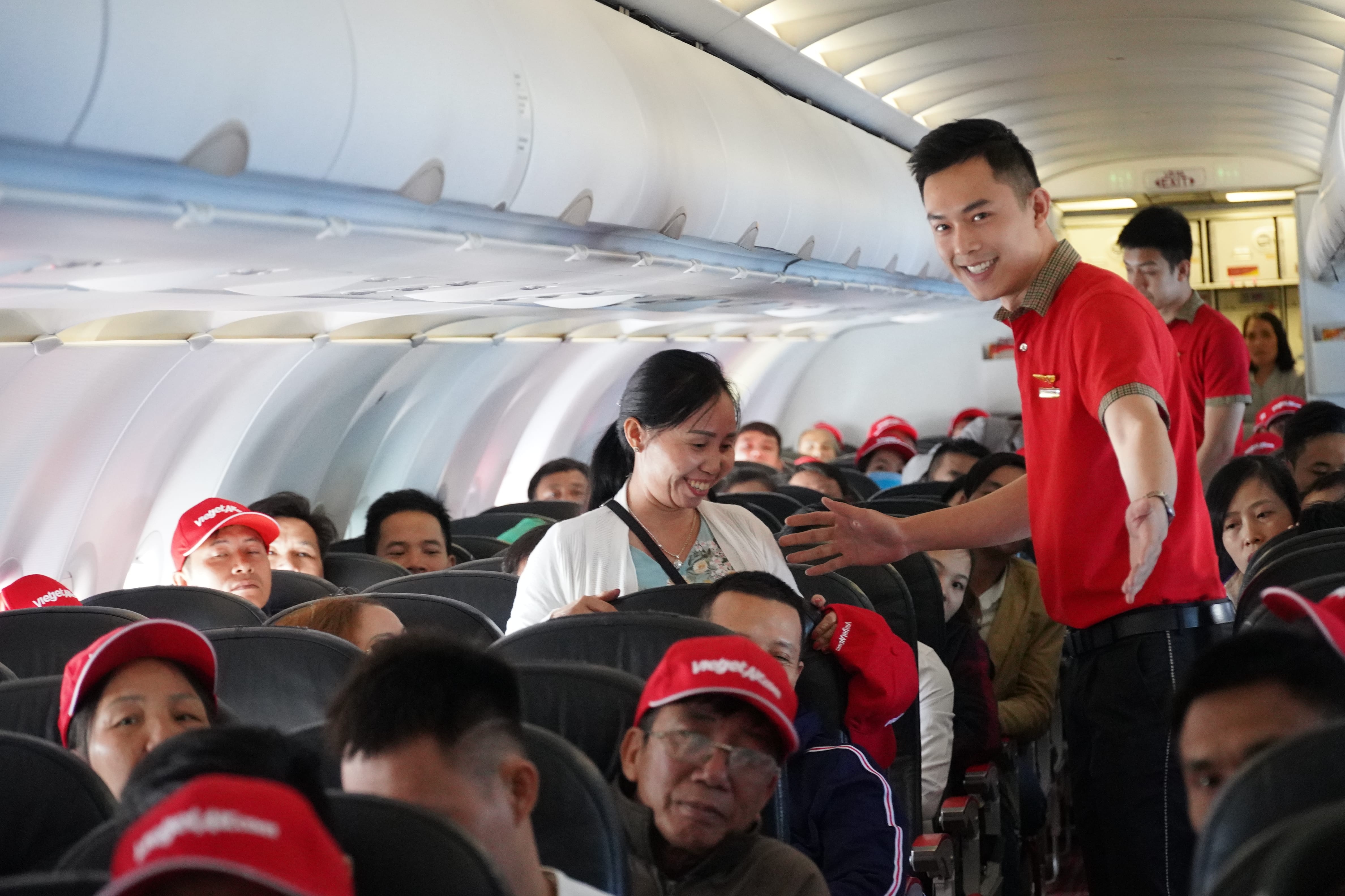 ﻿Tro lai Hong Kong cung chuyen bay Vietjet hinh anh