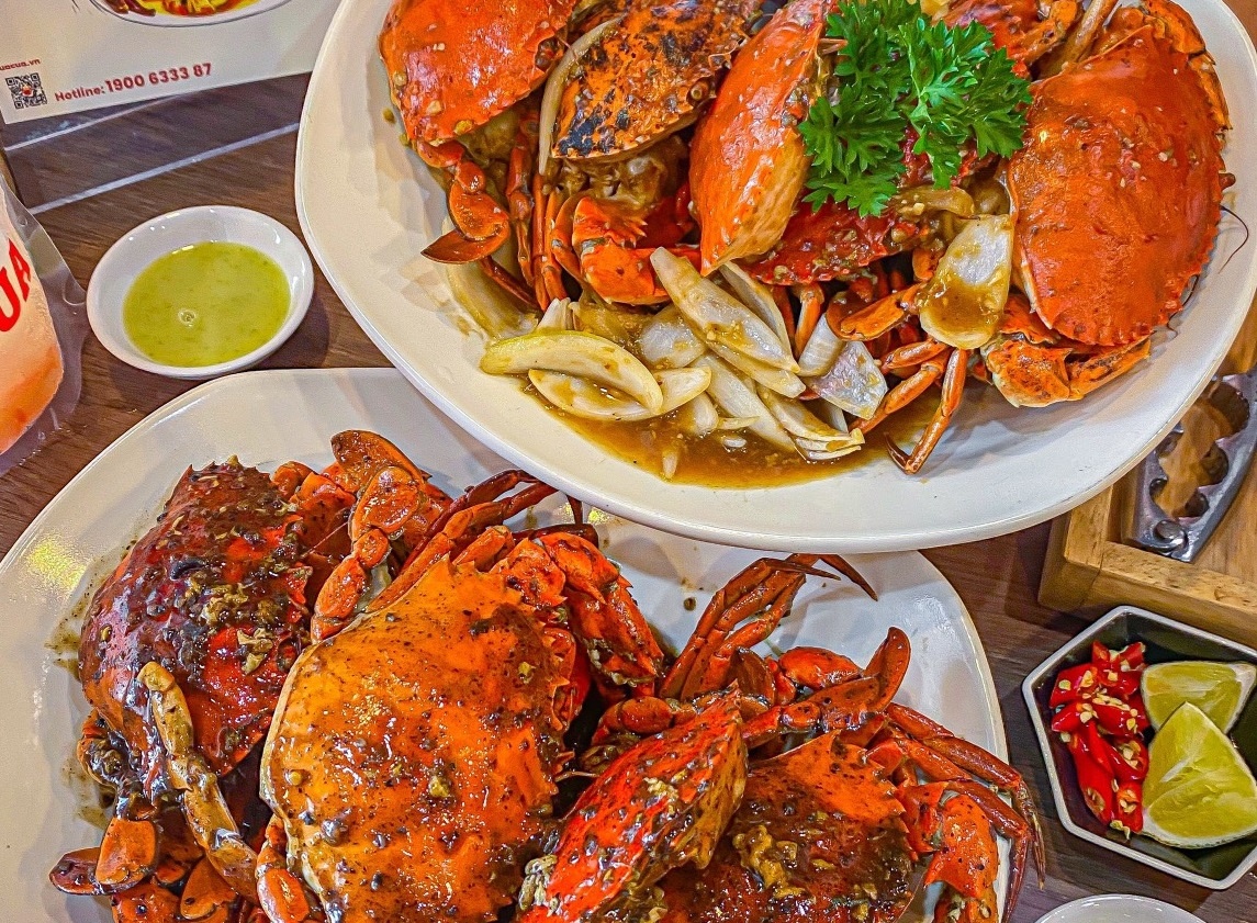 Tet Quy Mao bung xoa voi buffet san hai 11 mon chi 499.000 dong hinh anh