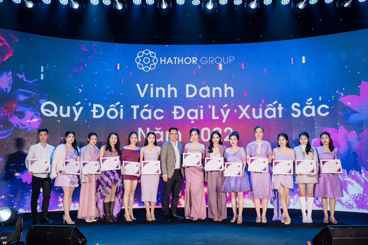 Hathor Group to chuc su kien tri an cuoi nam ‘Khat vong yeu thuong’ hinh anh